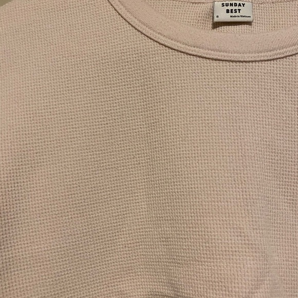 Light pink waffle long sleeve - Picture 2 of 2